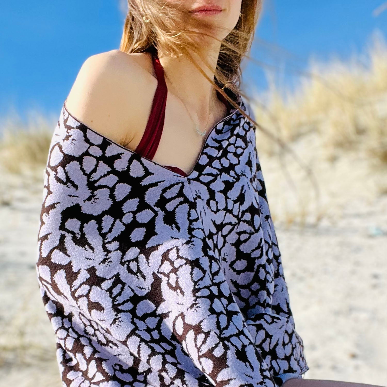 Cape IRIS – mit Kaschmir und Seide