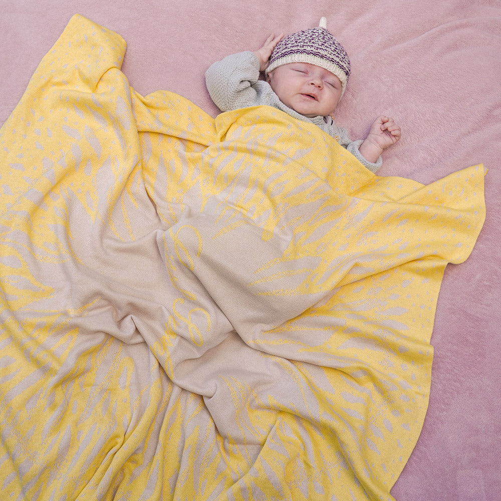 Die perfekte Babydecke: Größe, Material & Einsatzmöglichkeiten