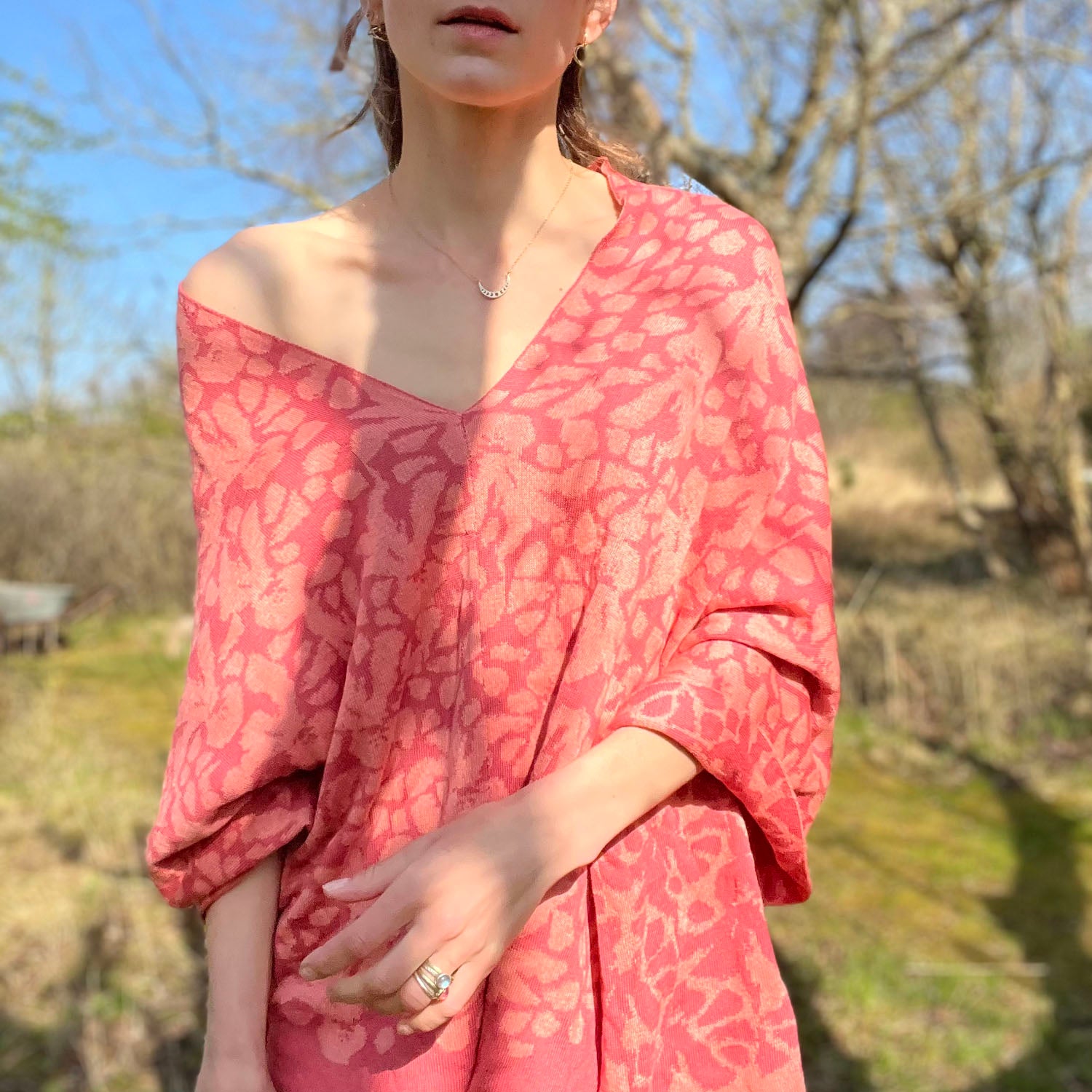 Cape &#39;IRIS&#39; with cashmere and silk